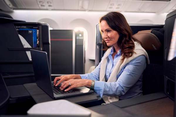 American Airlines lanza Wi-Fi de alta velocidad gratuito para socios AAdvantage