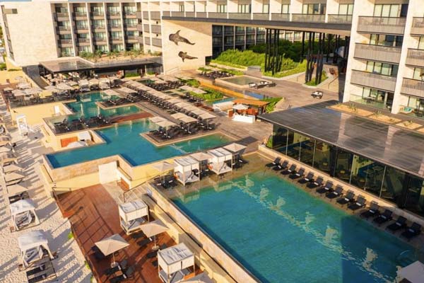 Devossion by Live Aqua