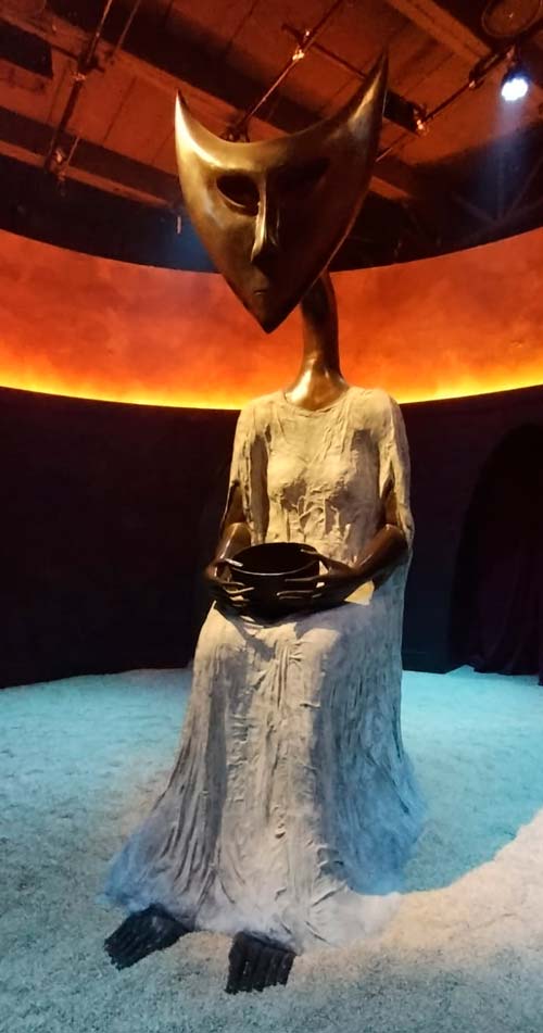 gatos en la obra de Leonora Carrington