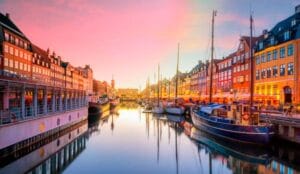 Virgin Voyages anuncia primeros cruceros a Escandinavia y el Báltico para 2028 2 viajar por crucero al norte de Europa